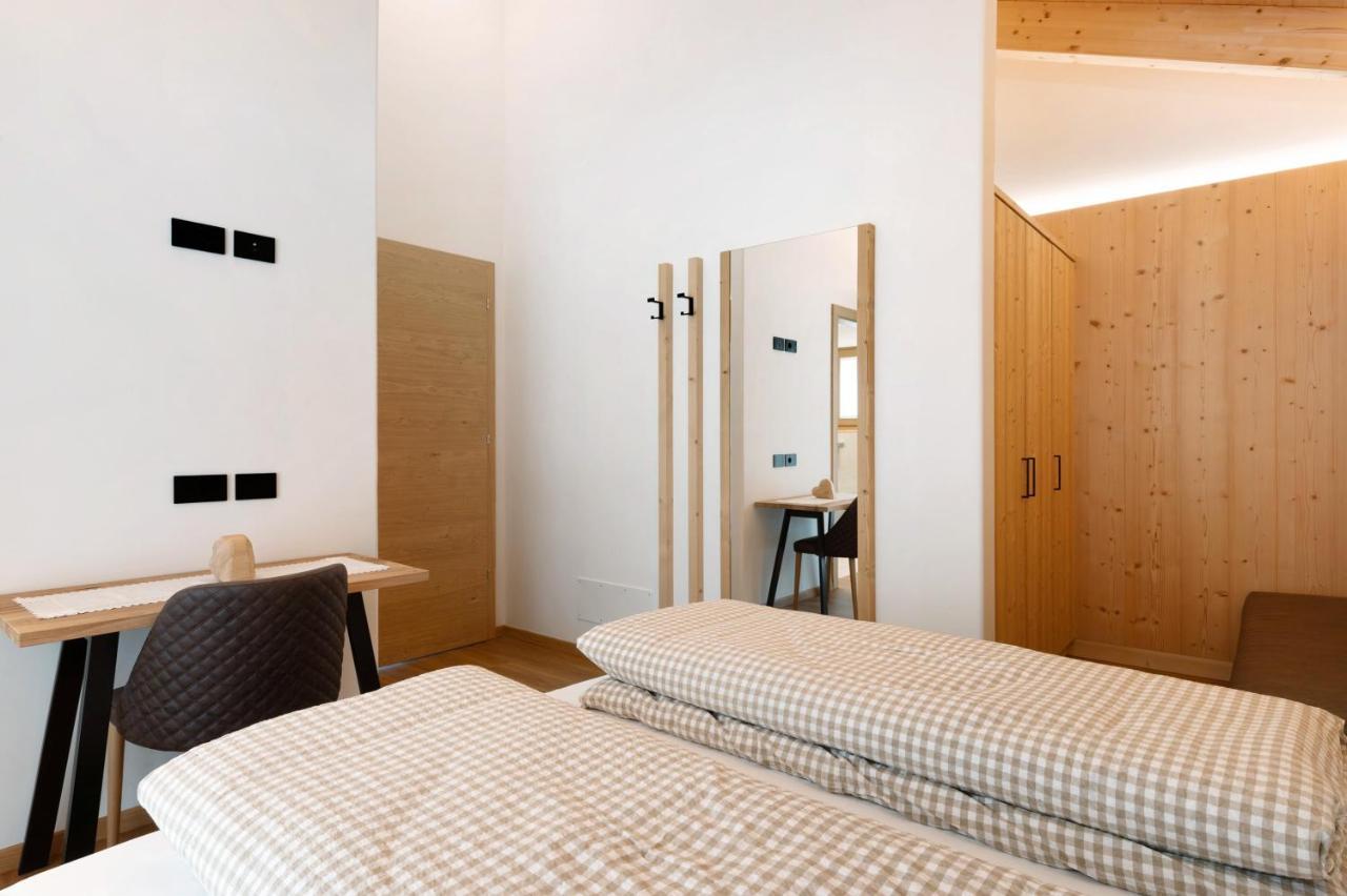 Les Ciases Chalets Dolomites Apt 5 San Vigilio Di Marebbe Exterior foto